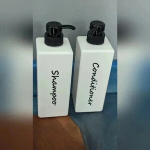 Shampoo And Conditioner Dispenser set Of 2 27oz Modern Refillable (New)